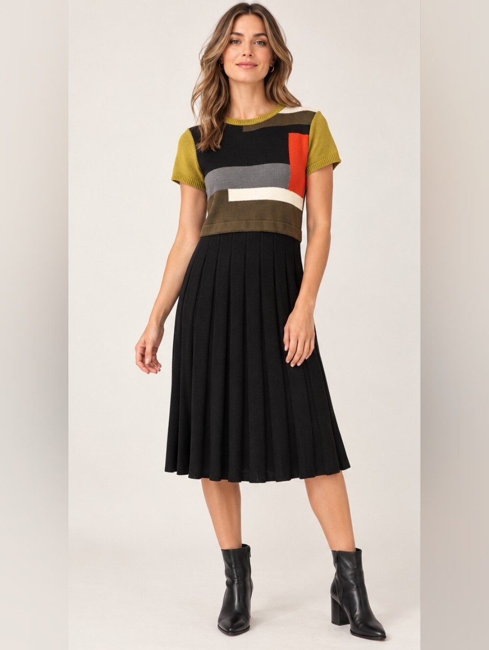 Vince Camuto - Colorblock Knit Midi Dress 👗